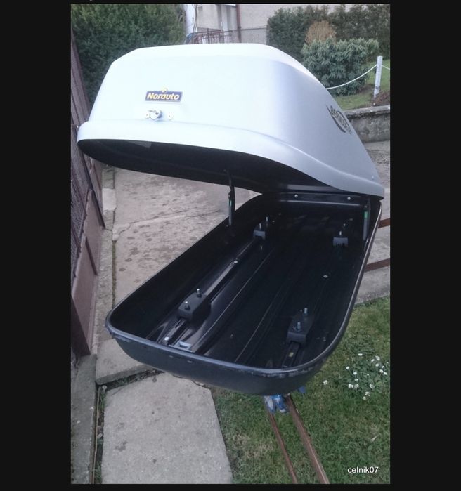 Box dachowy oraz 4 klucze BERMUDE 320