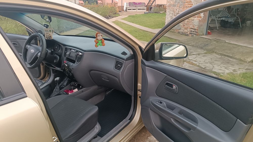 Легкове авто КІА РІО