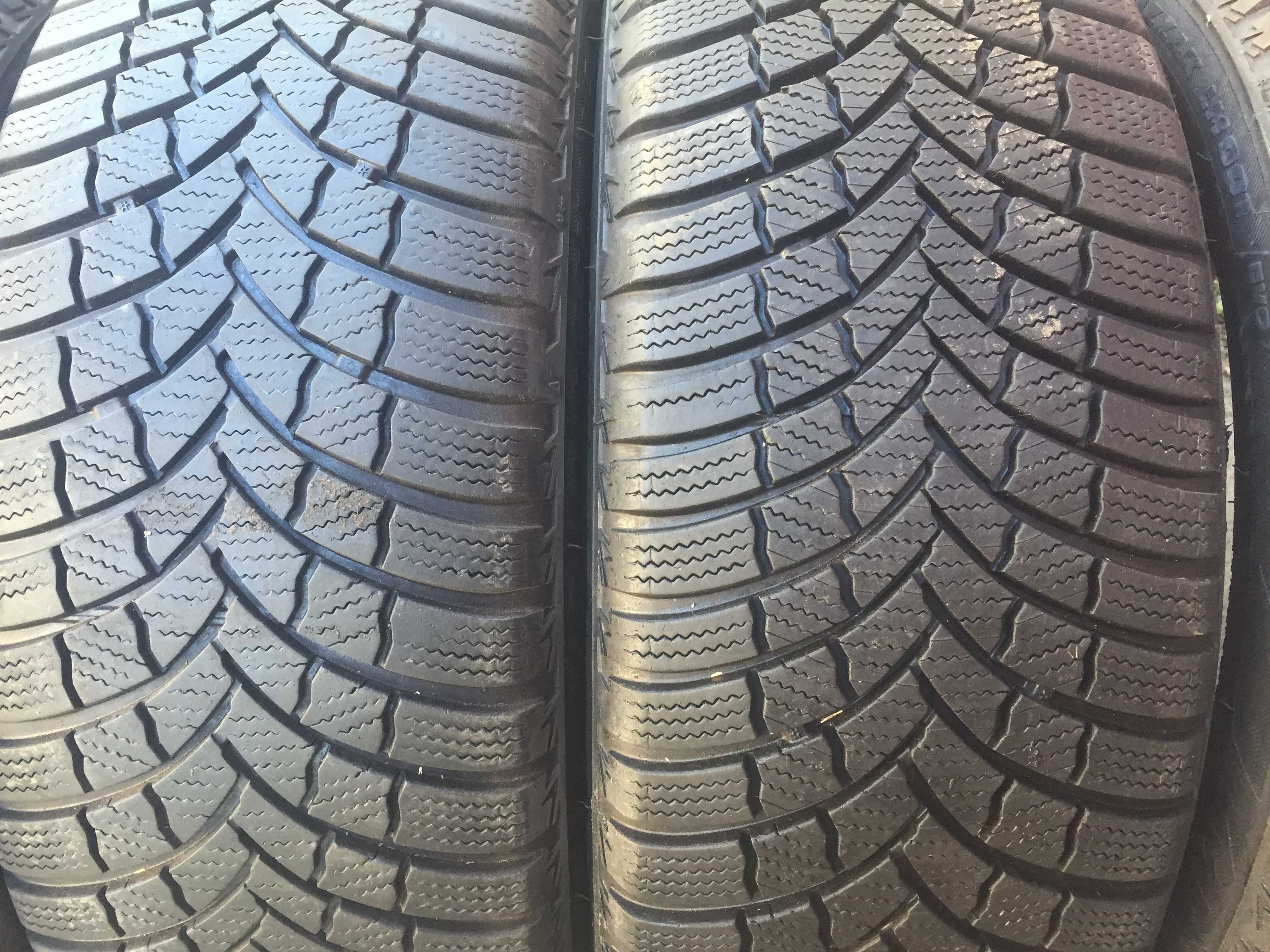 Продам зимові шини 205/55/R16/.