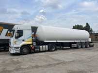 Газовоз щойно пригнаний та реставрований