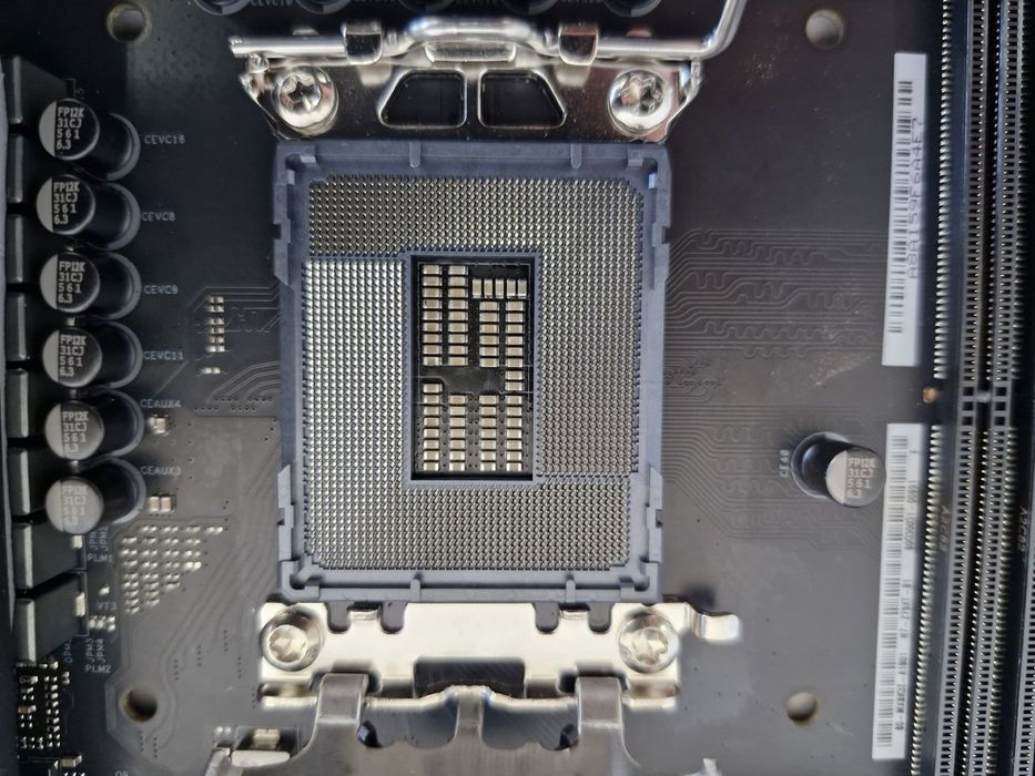 Nzxt N7 Z790 N7-Z79Xt-W1 Socket 1700  Płyta Główna