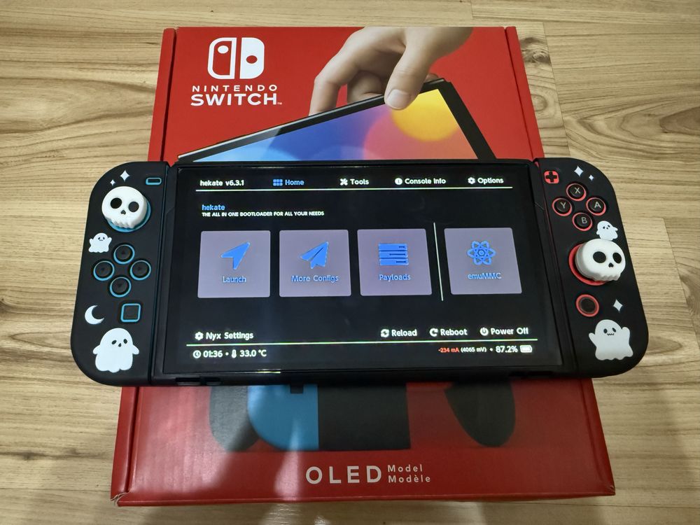 Przerobiona Nintendo Switch Oled 256gb CFW Atmosphere Picofly Hekate