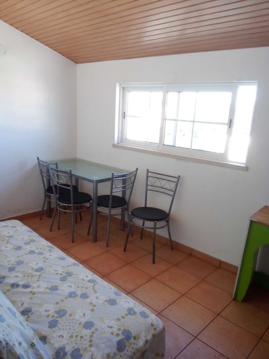 Grândola t2( estudio)segundo andar, junto ao mercado municipal