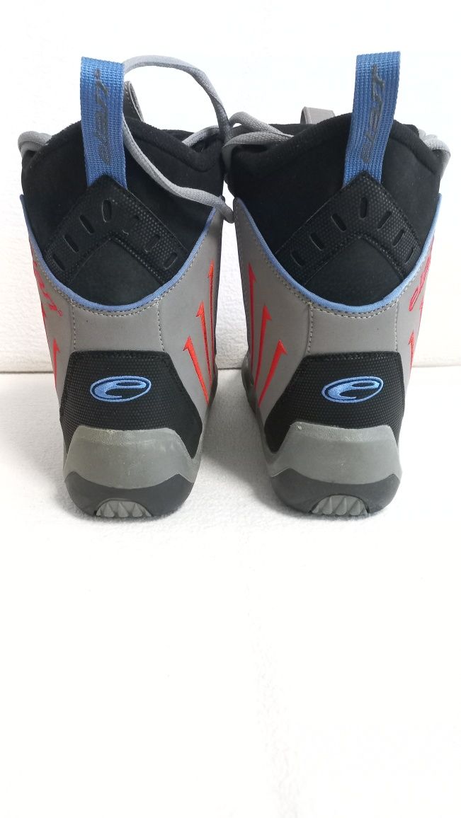 Buty snowboardowe Elan 38