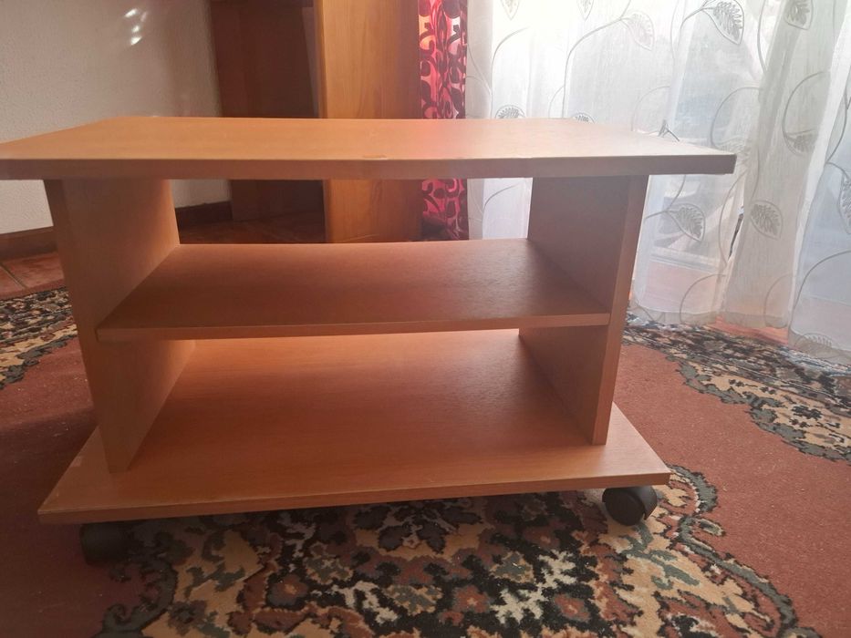 Mesa de sala de jantar para TV