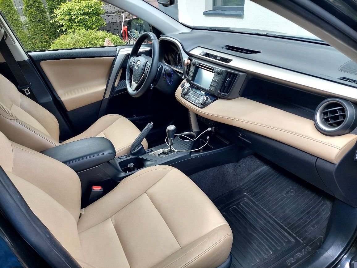TOYOTA RAV4 2.0 benzyna polski salon