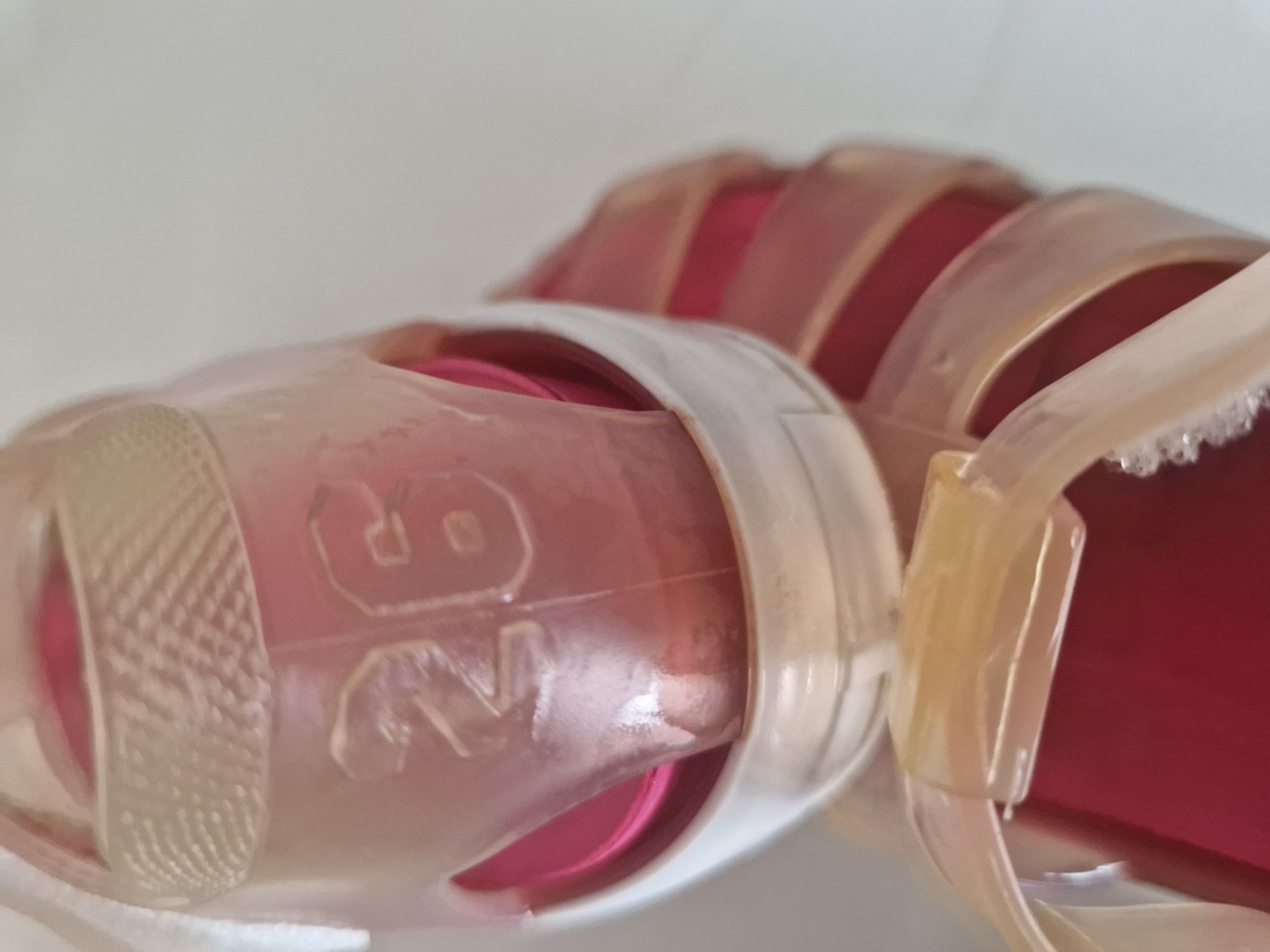 Sandalias igor em bom estado