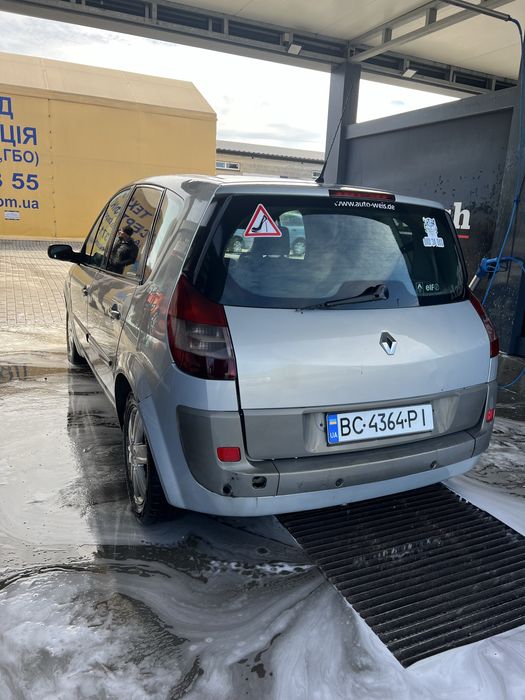 Renault Scenic 2 2004 року 1.9DCi