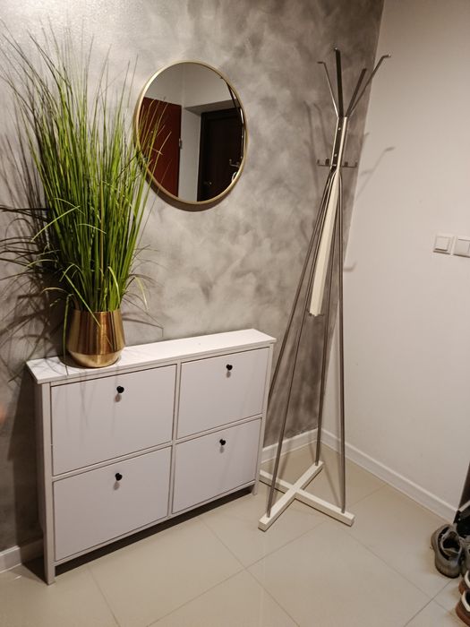 Sprzedam zestaw na przedpokój