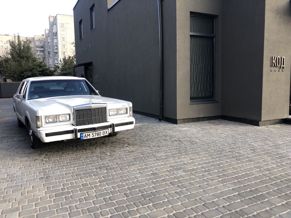 Lincoln Town Car 1 продажа аренда для сьемок