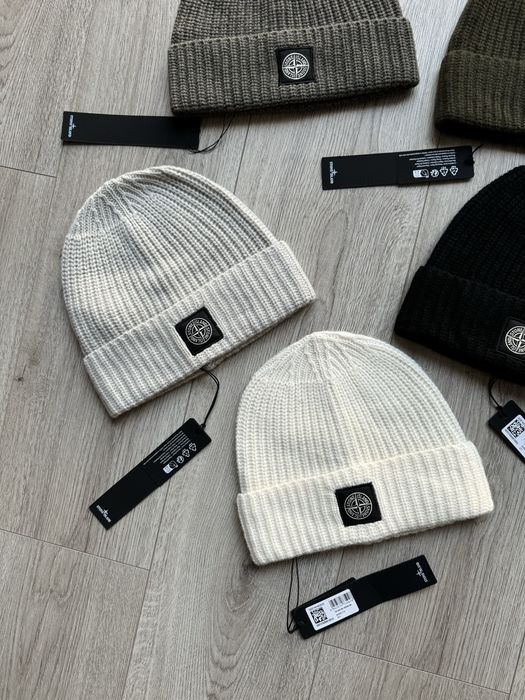 Шапка Stone Island