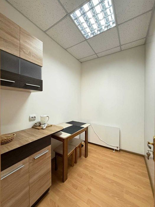 Продаж комерційного приміщення в центрі міста