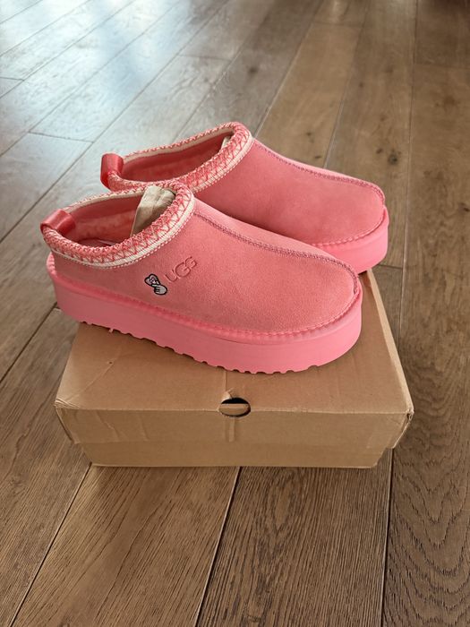Różowe buty UGG – oryginalne, miękkie i stylowe!