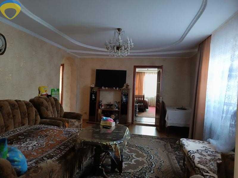 Будинок з ремонтом та меблями у передмісті Одеси. Готові під програми