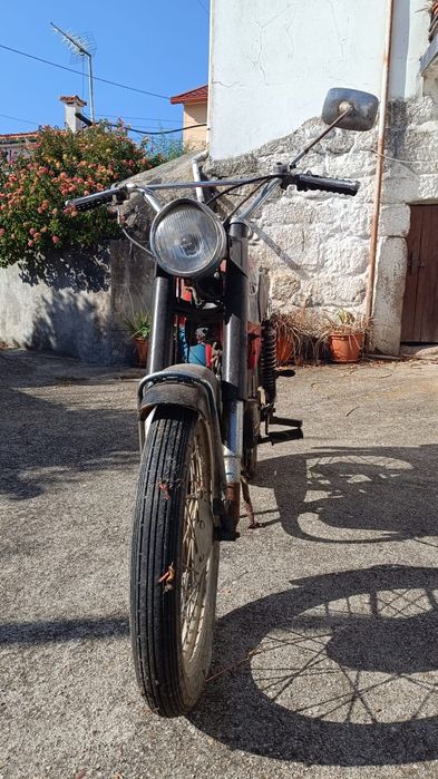 Motorizada Casal k 181