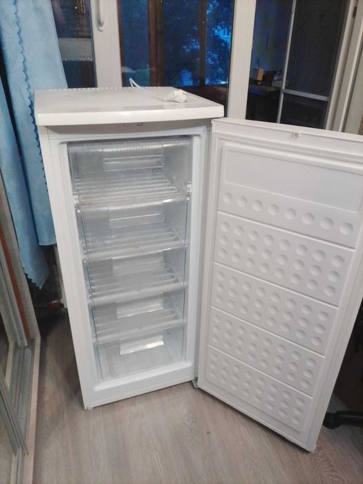 Морозилка Elenberg