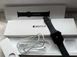 Apple Watch SE 2 generacji 44 mm
