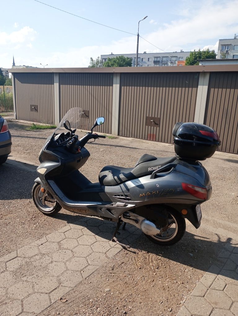 Skuter Romet maxi 125