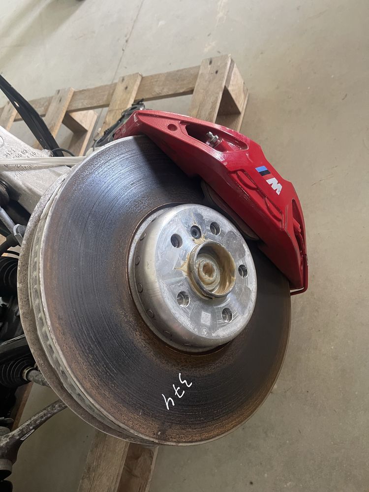 Тормоза М BMW G05 G06 g07 X5 X6 X7