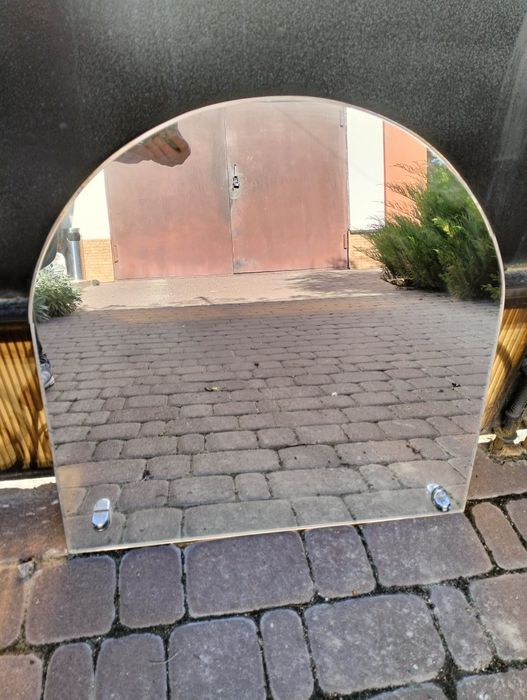 Дзеркало настінне