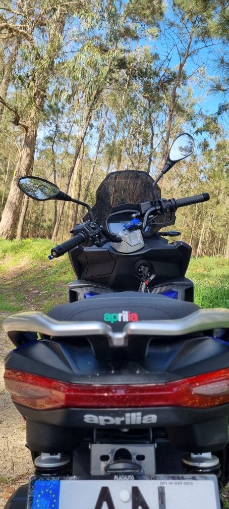 Aprilia sr gt 125cc