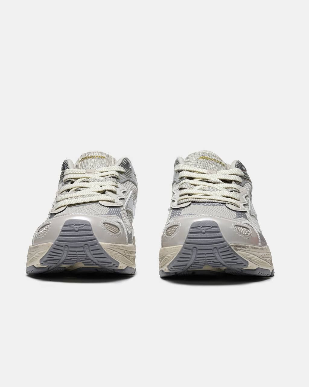 Mizuno Adventure Dirty White (SALE)