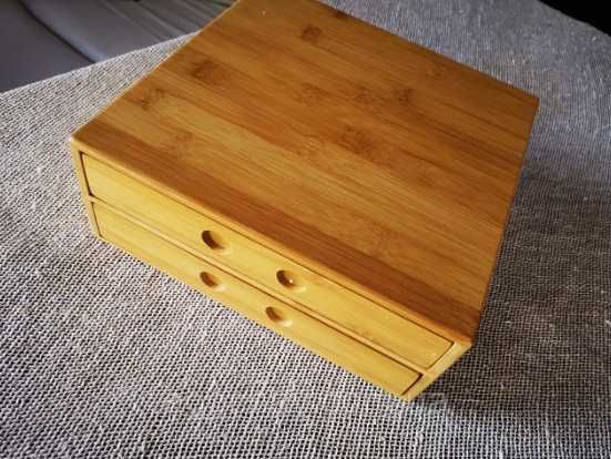 Коробка для хранения пуэра из бамбука на два блина