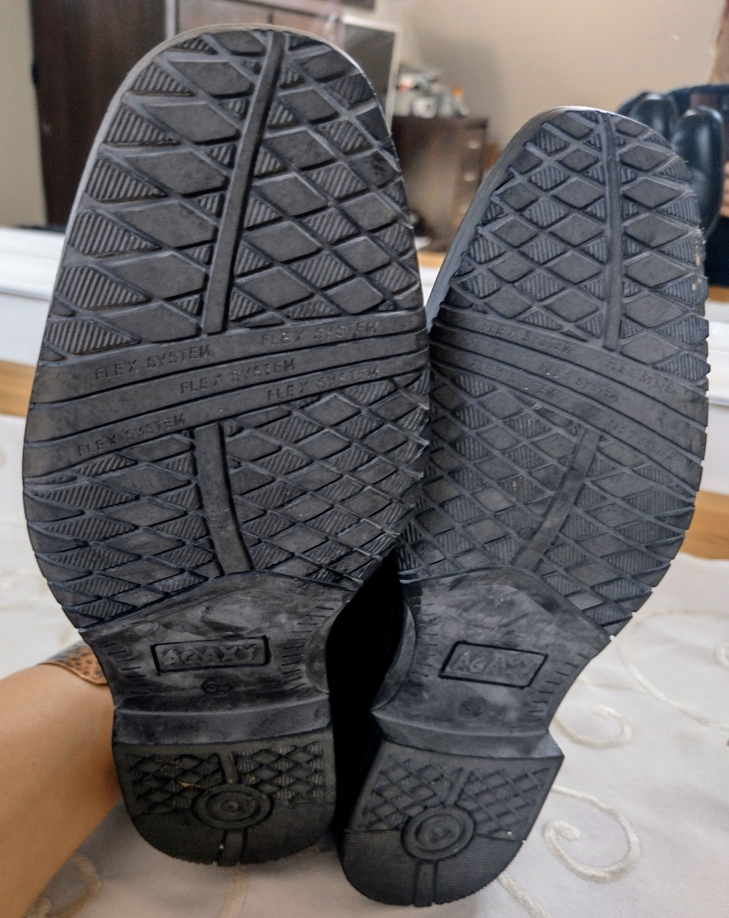 Skórzane eleganckie buty chłopięce r.34 Agaxy (23cm)
