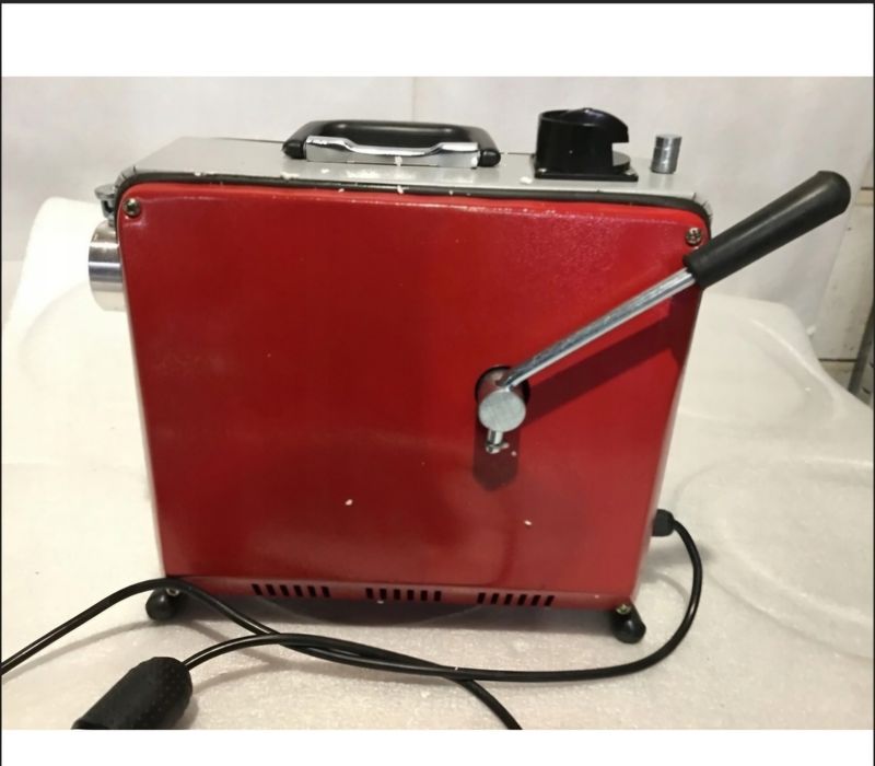 Maszyna do czyszczenia rur