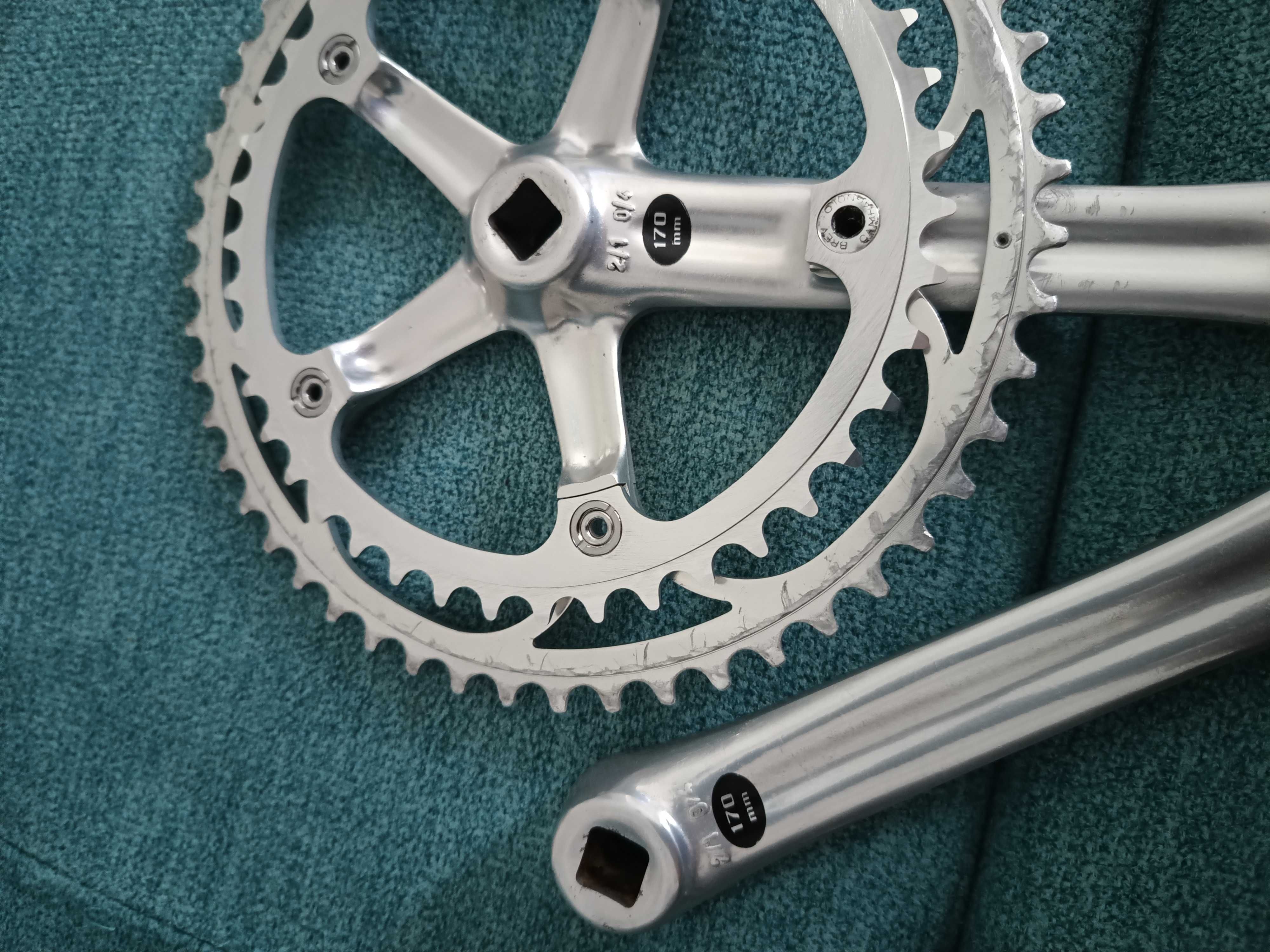 Продам систему/шатуны Campagnolo Chorus 170mm