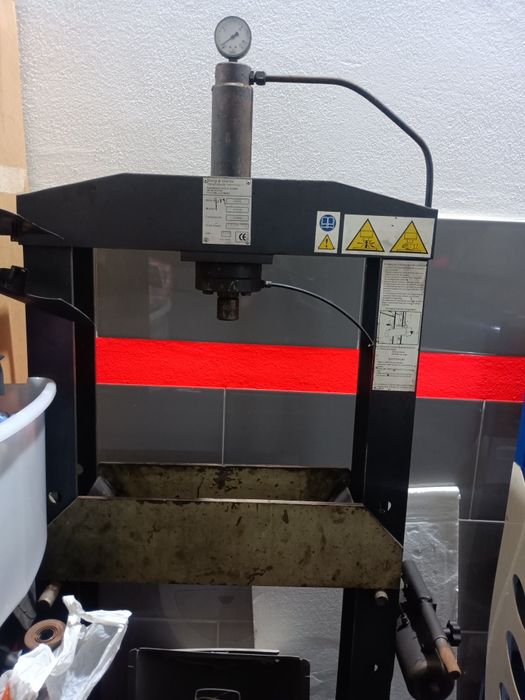 Prensa 15toneladas ciata