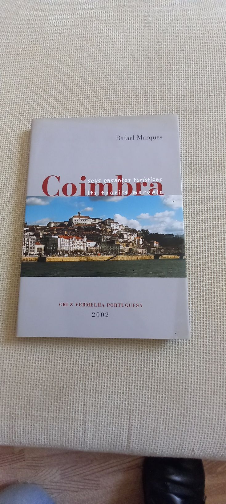 Várias fotos de Livros sobre Coimbra. 15.00 cada.