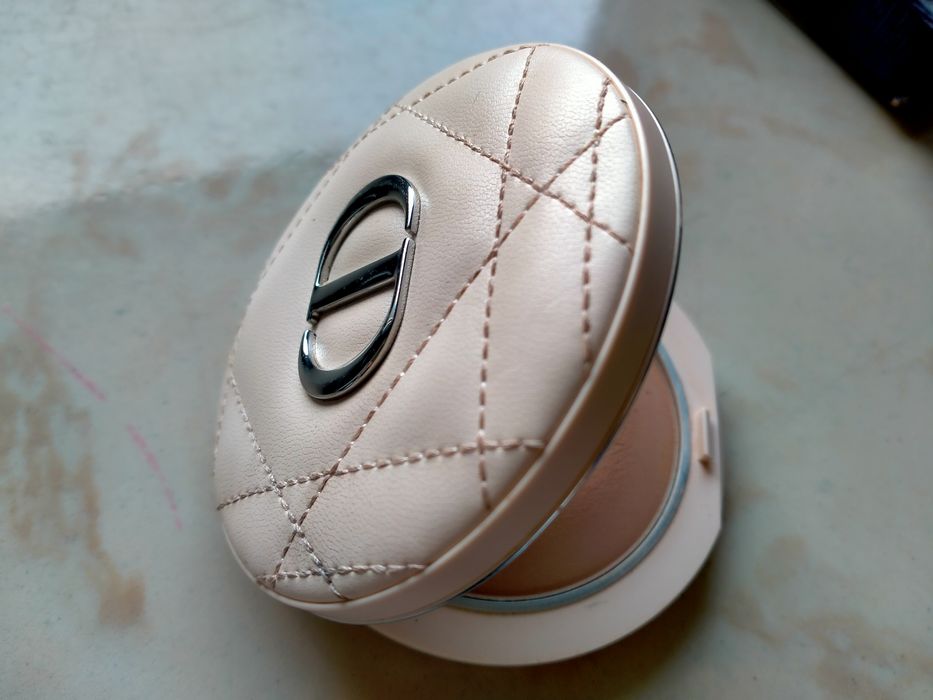 Bronzer forever Dior 04 Tan bronze