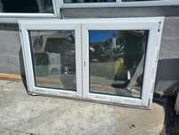 Janela em pvc vidro duplo basculante
