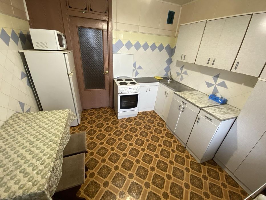 Продам 2 х кім.,чешку квартиру на Максима Дії