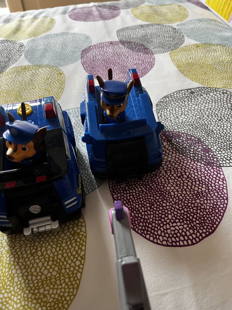 Conjunto 9 carros e figurinhas patrulha pata