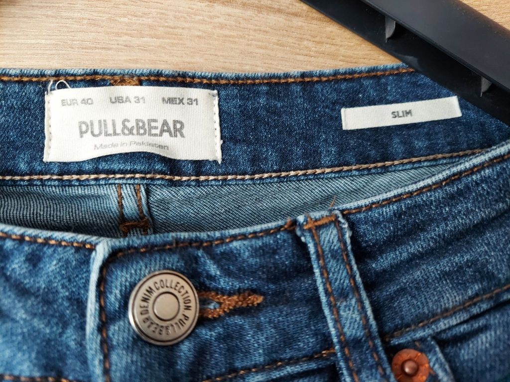 Męskie jeansy Pull & Bear