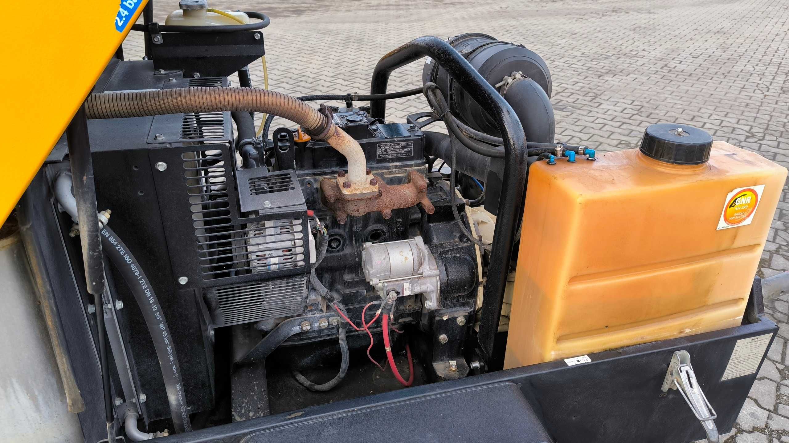 Kompresor śrubowy Doosan 731 E rok 2011 cena 22900 netto po serwisie