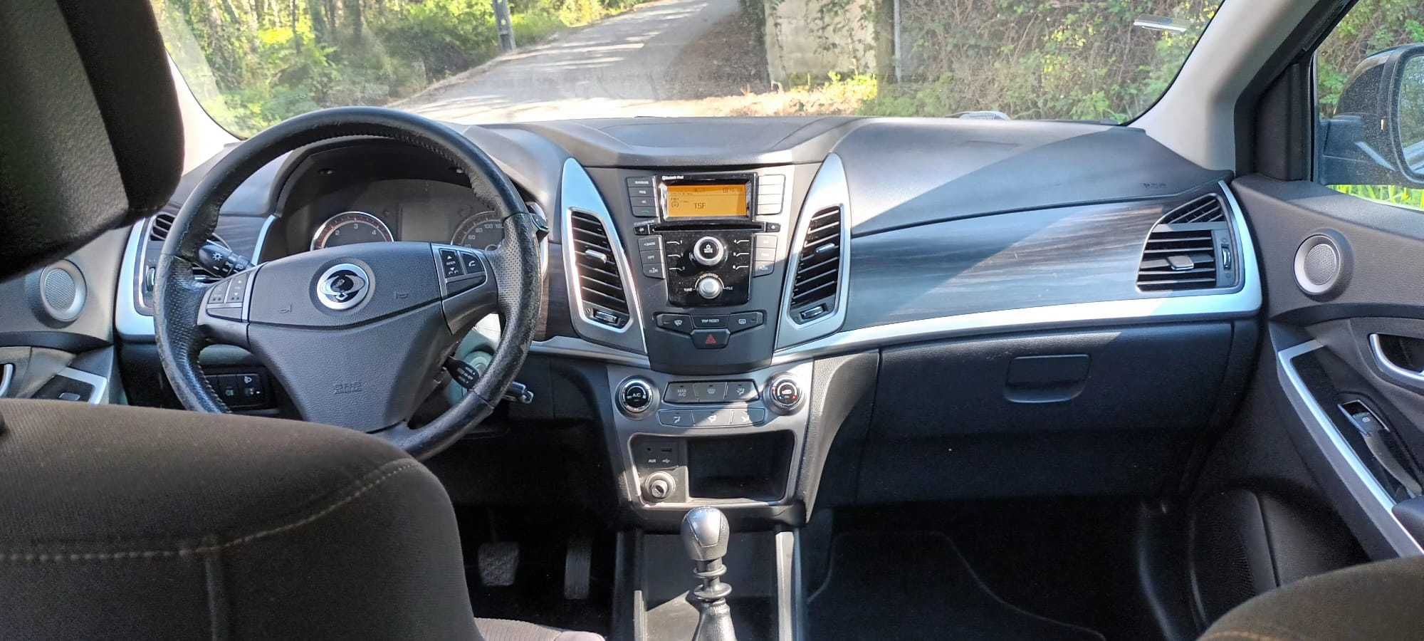 Venda SsangYong Korando 2015 - Excelente Oportunidade!
