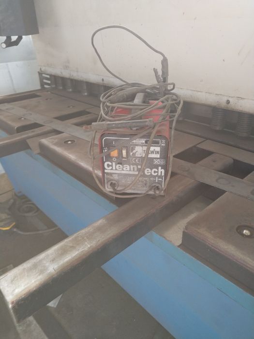 Aparelho de limpeza de soldas de inox