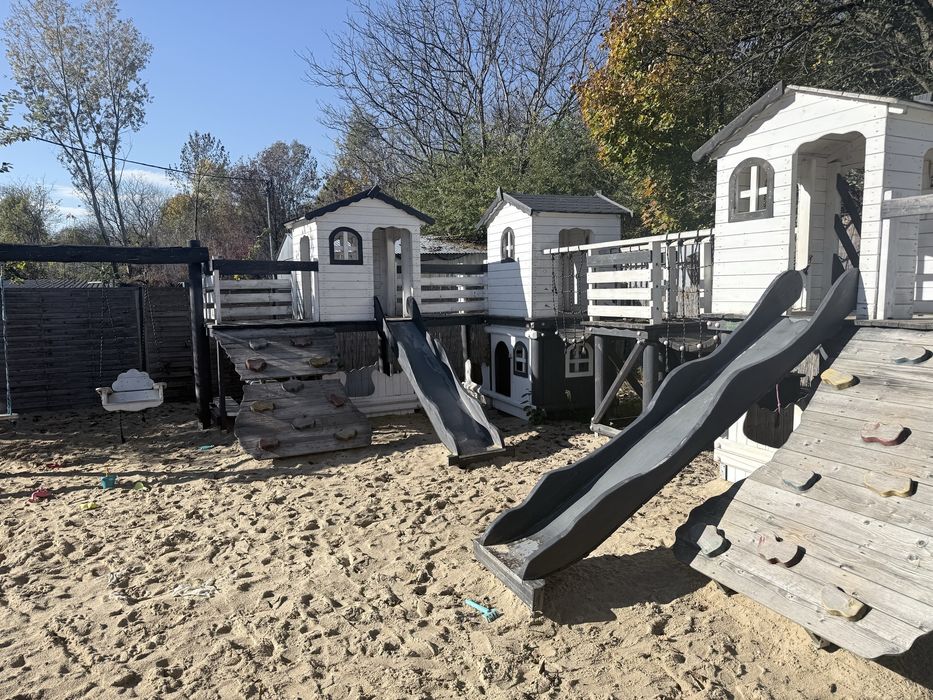 Plac zabaw drewniany, małpi gaj, domek, zjezdzalnia, piaskownica