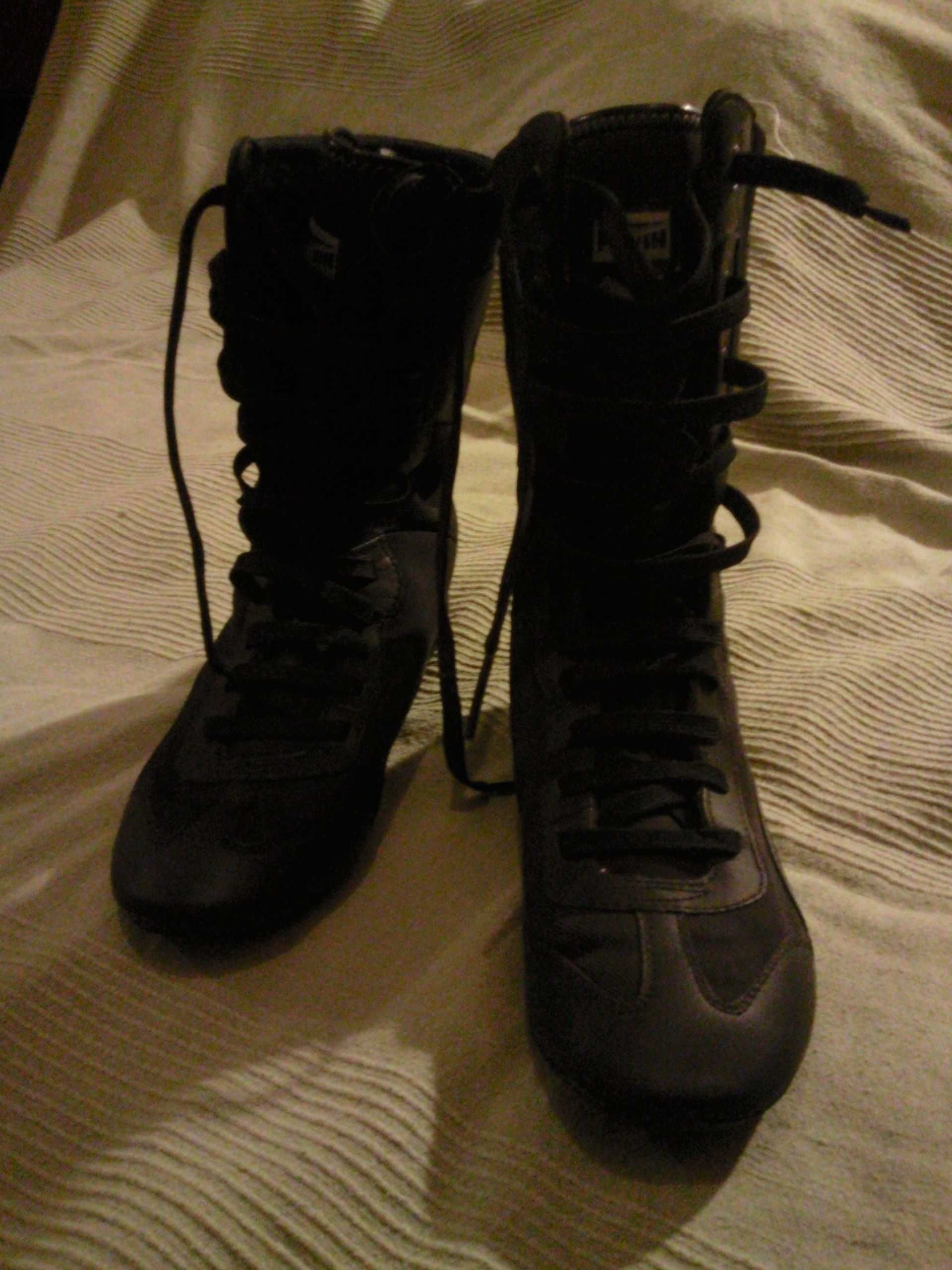 Botas altas marca Puma nr38 senhora novas