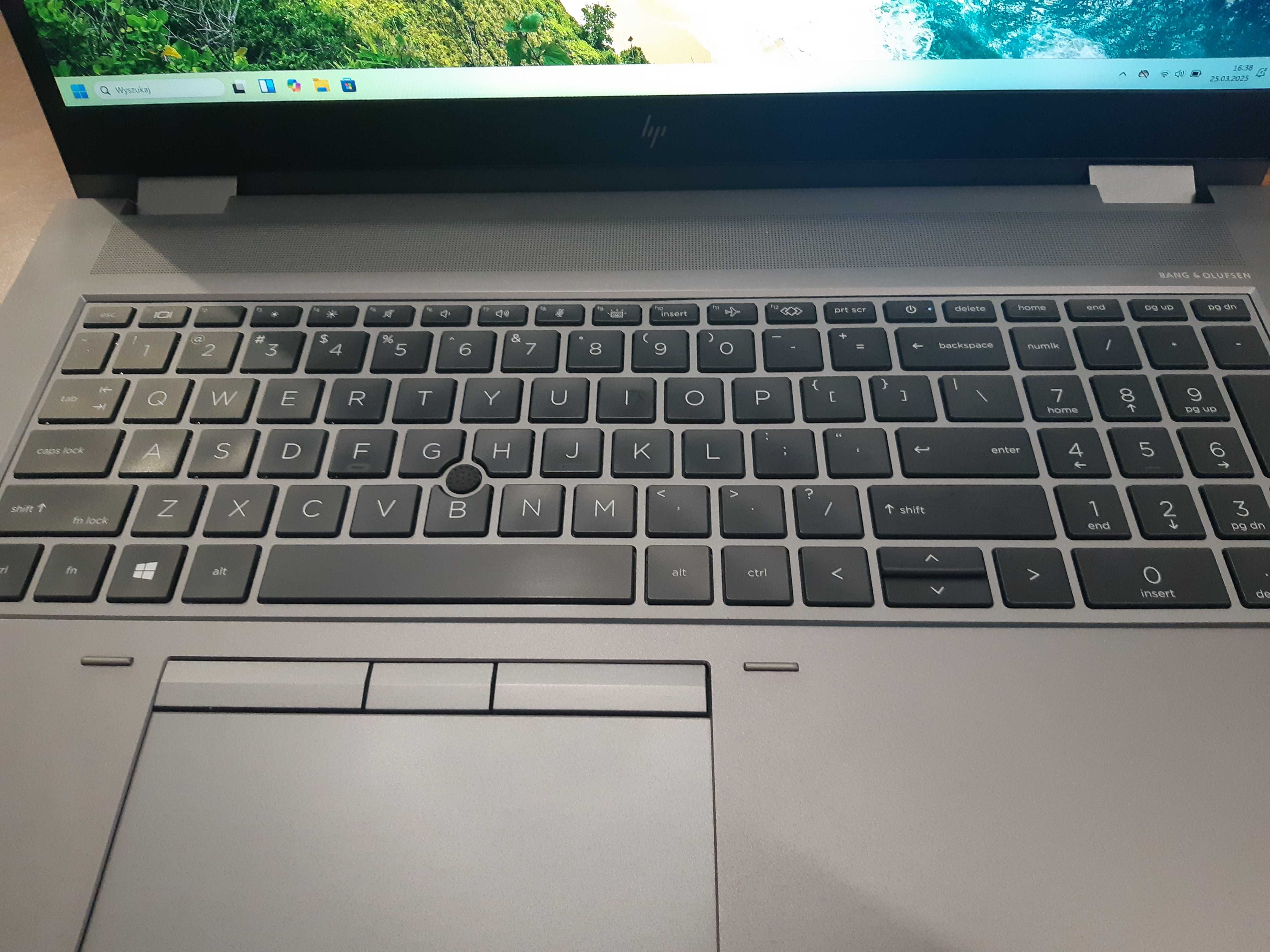 HP Zbook Fury 17 G7 i9-10885h 128gb RAM 2tb nvme Nvidia RTX 3000 FV23%
