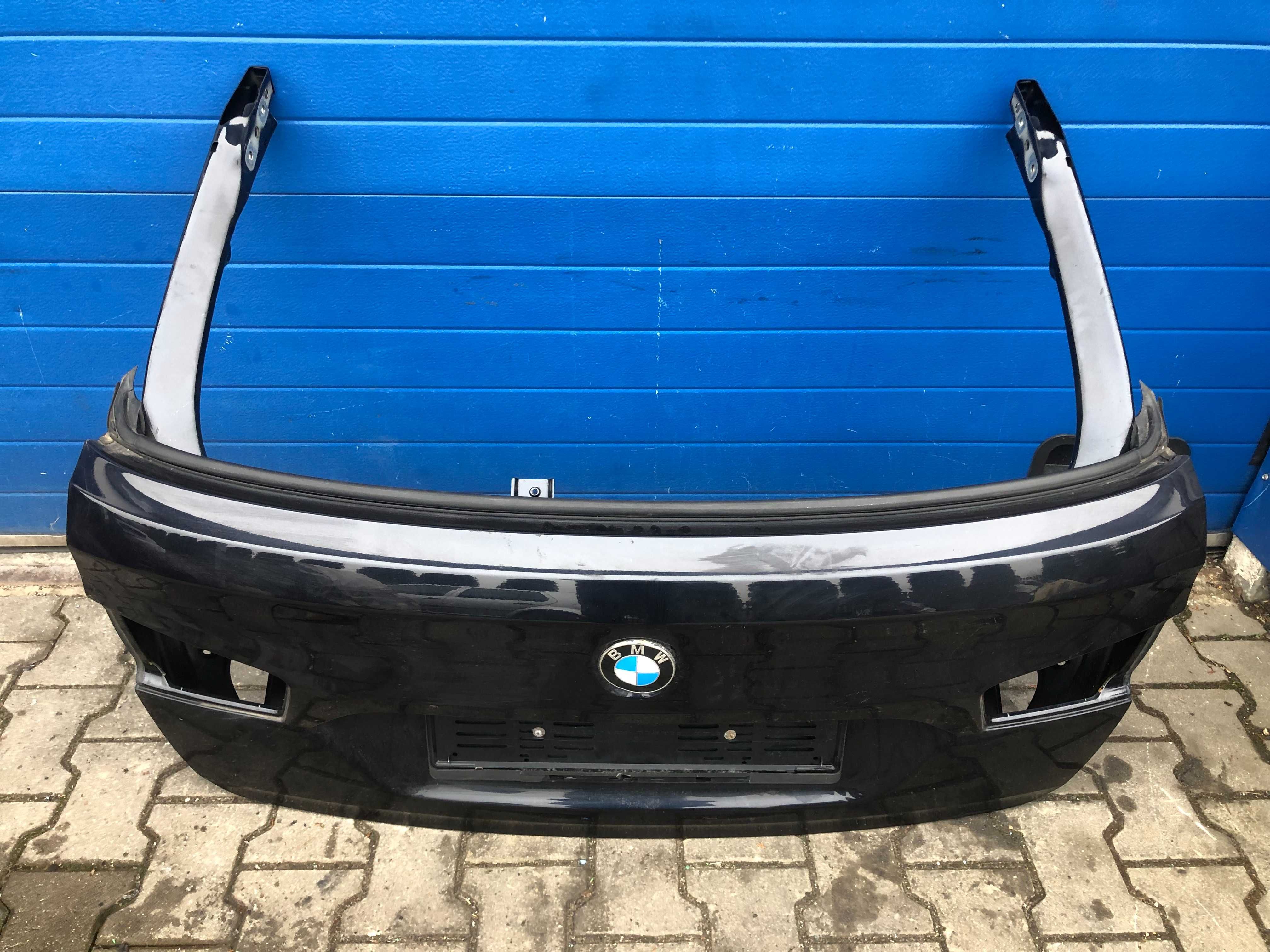 Klapa Bagażnika TYŁ BMW F11 416 CARBON SCHWARZ