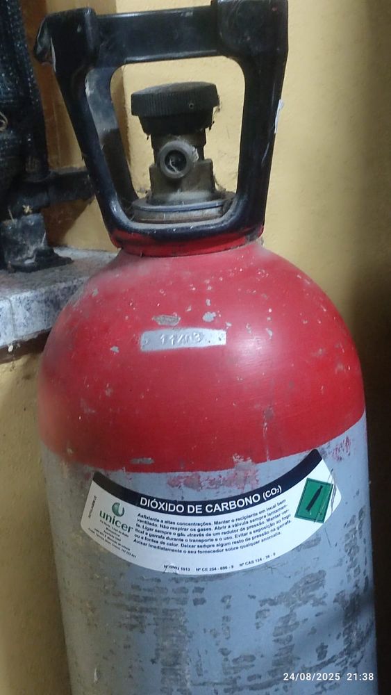 Botija para tirar finos