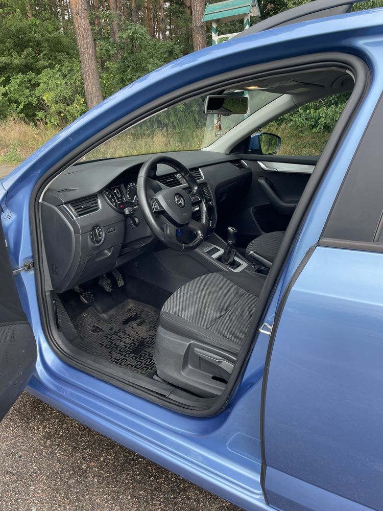 Skoda Octavia A7 combi