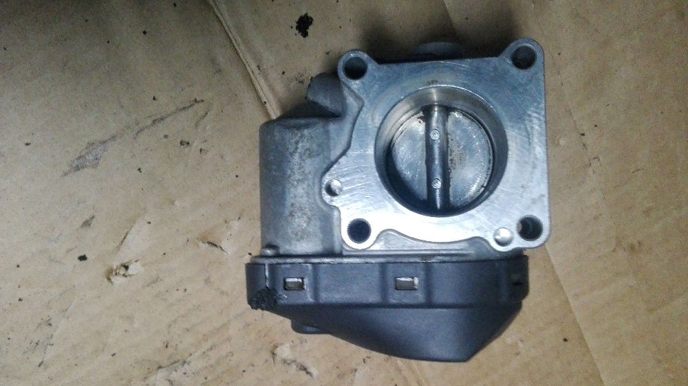 Przepustnica A2 POLO GOLF IBIZA LEON FABIA 1,2 1,4 036,133062B