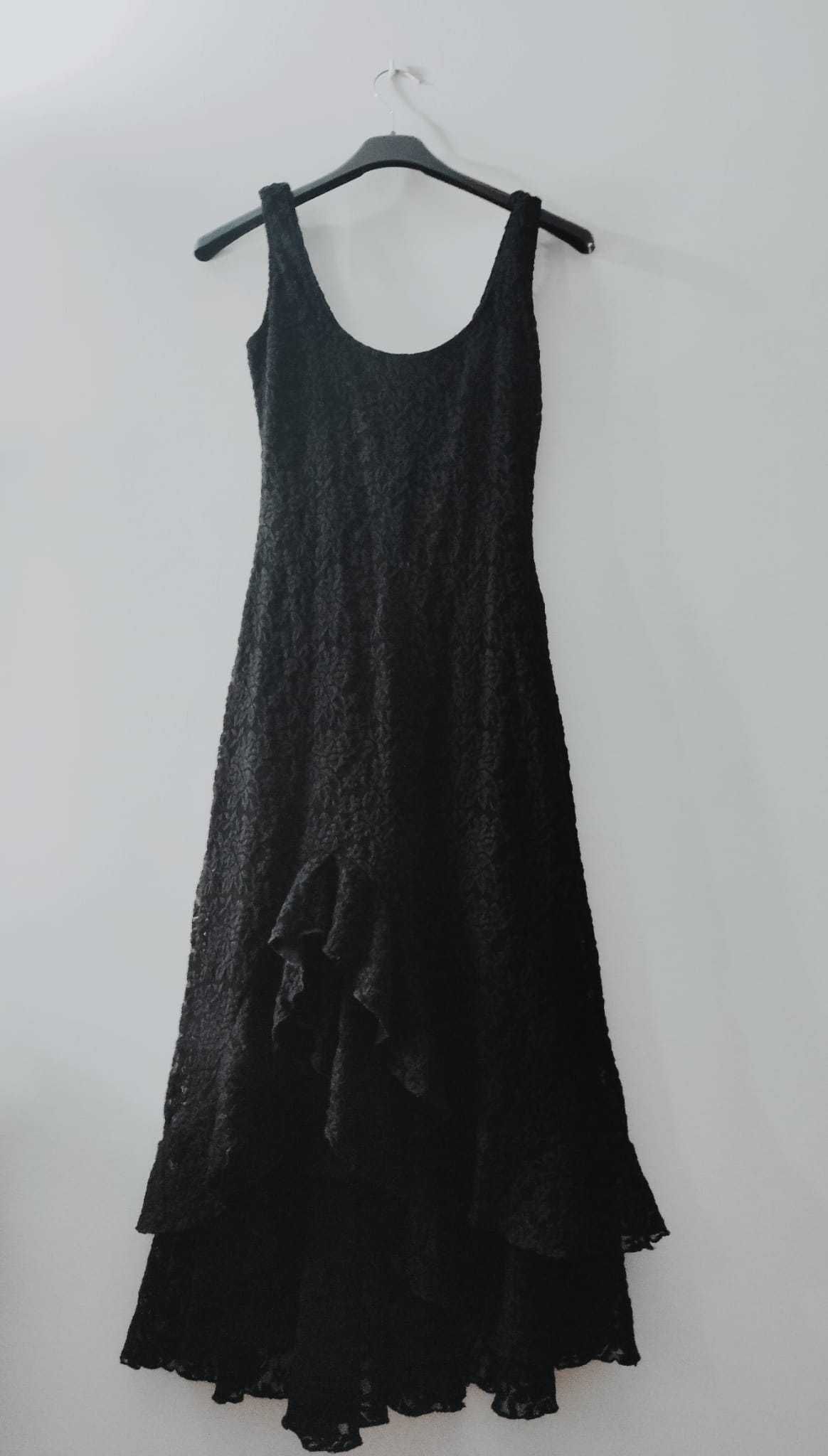 Vestido preto longo gótico