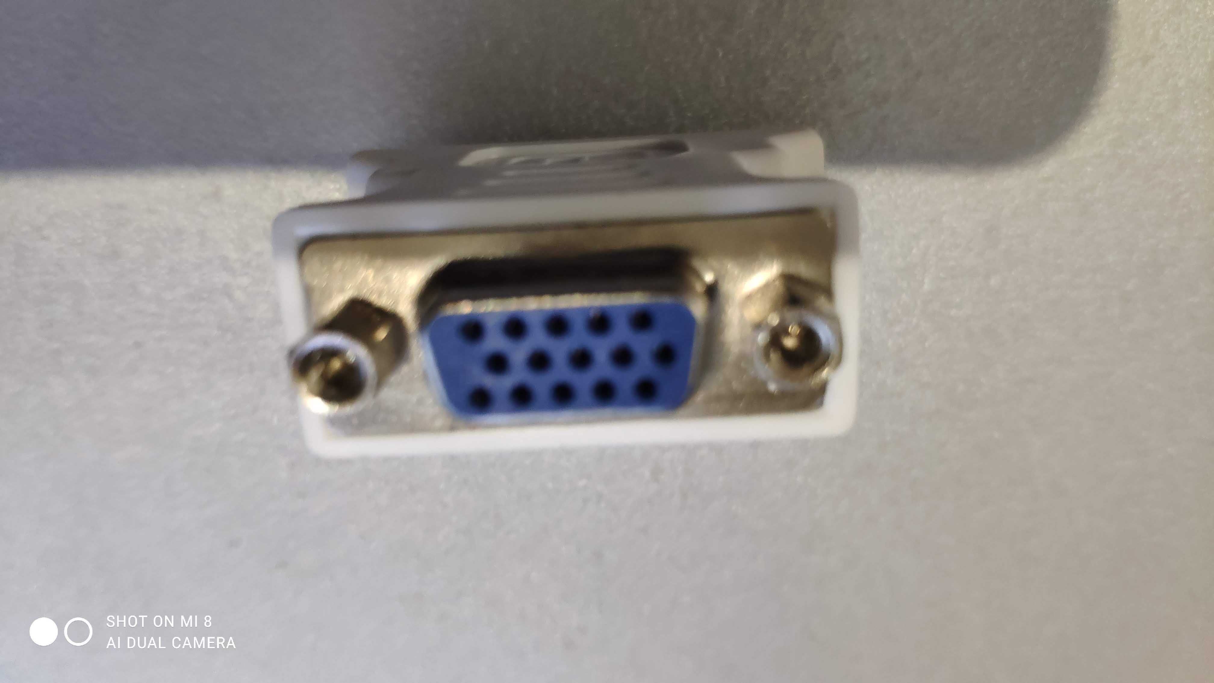 Переходник из DVI в VGA