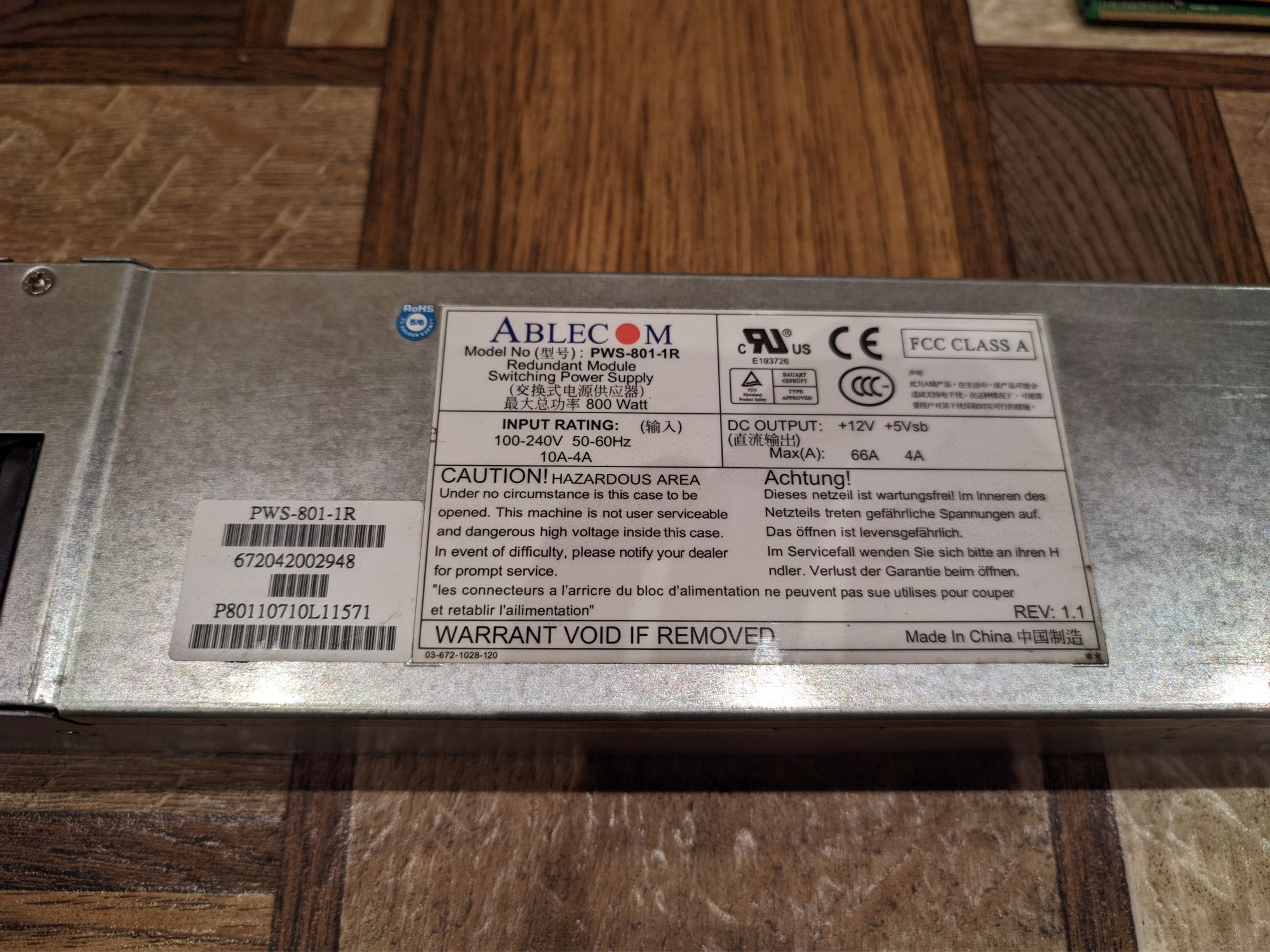 Supermicro X7DB8